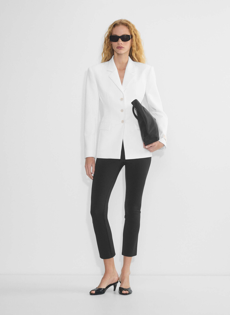 herausragender blazer – reessential white