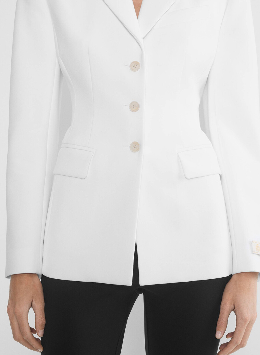 herausragender blazer – reessential white