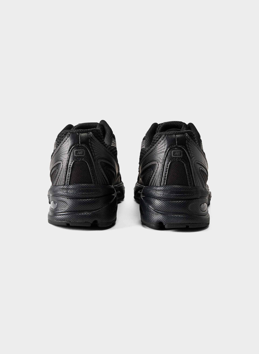 new balance 740 schwarzschwarz