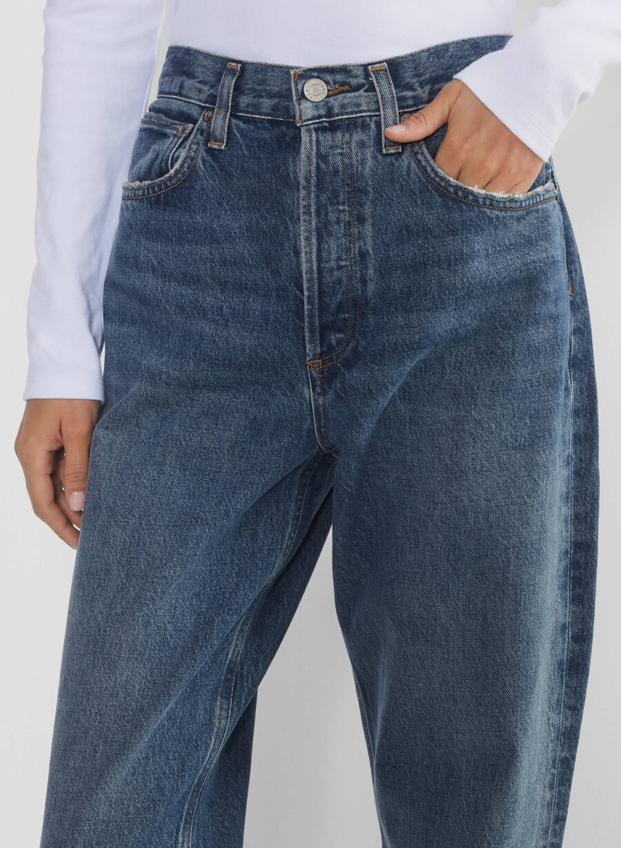 agolde kelly jean essence