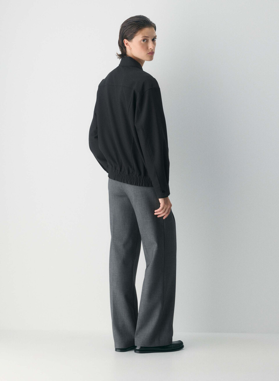 telegraph bomber - reessential light black