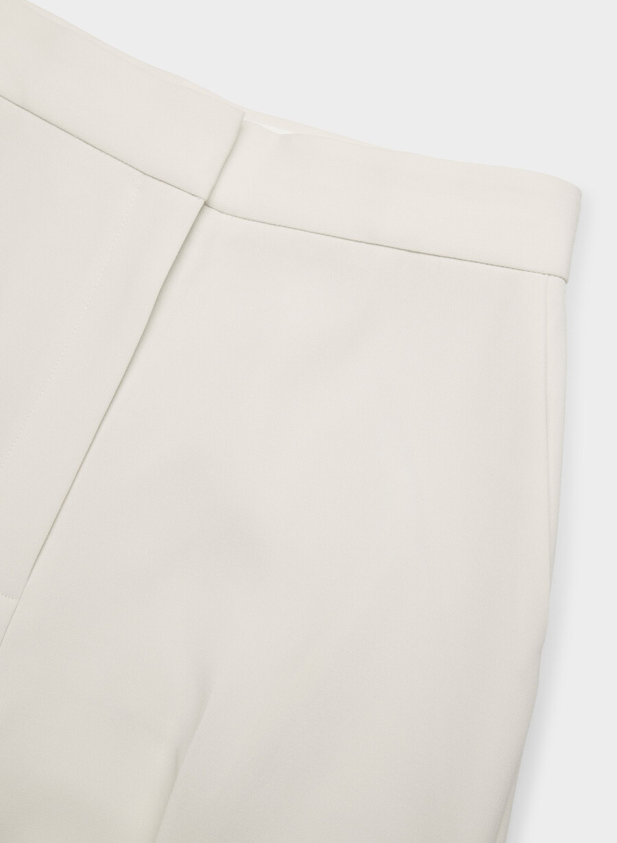 leeway hose - sway crêpe vintage weiss