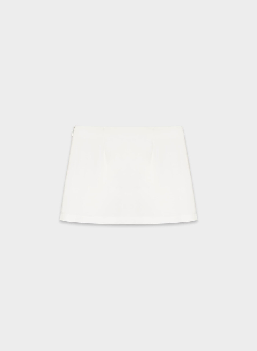 roundup skort - reessential light white