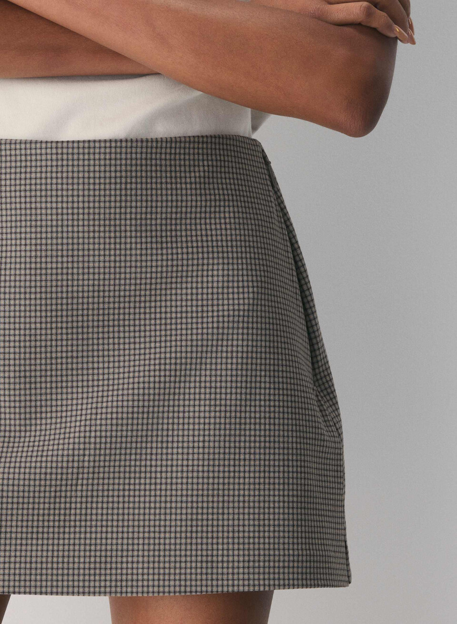 roundup skort - reessential light har check mc brmb