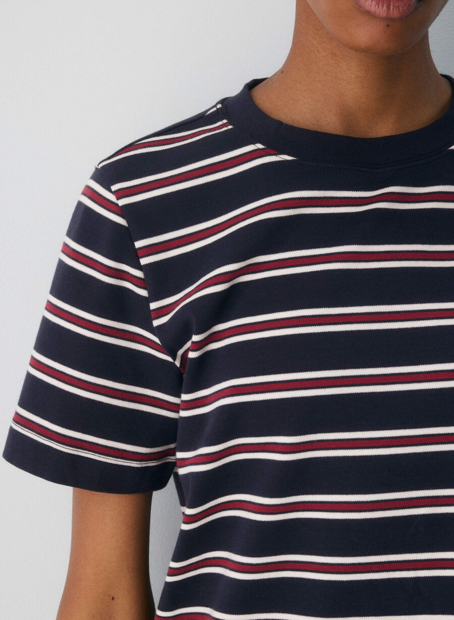 interlock funktions-t-shirt aus baumwolle dk nt nvy cordovan