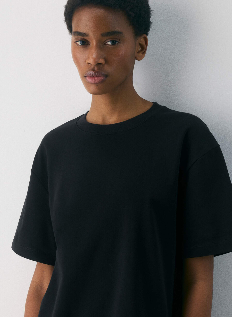 interlock baumwoll-pegasus-t-shirt schwarz