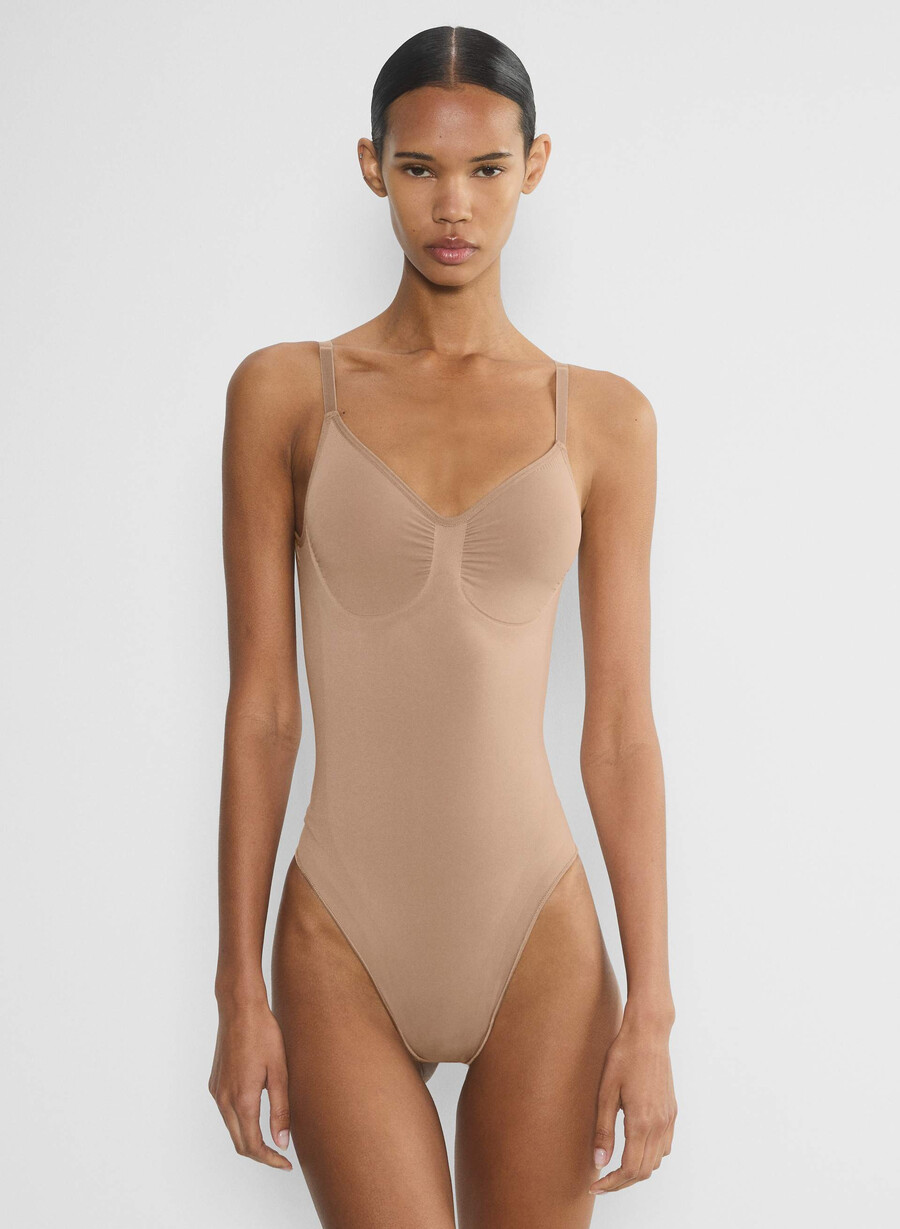shapeenhance low-back string-body toasty