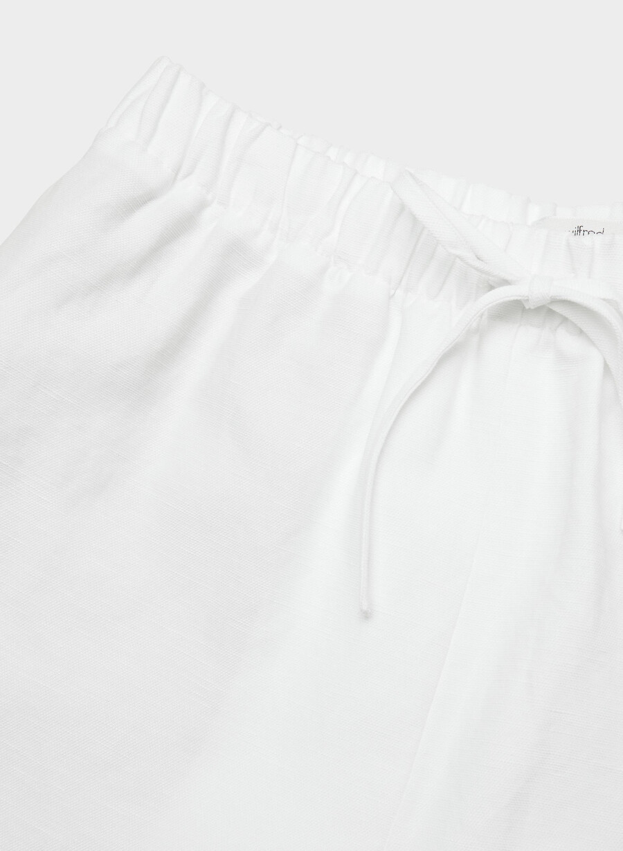 die lodge short mid-thigh - cruiselinen weiss