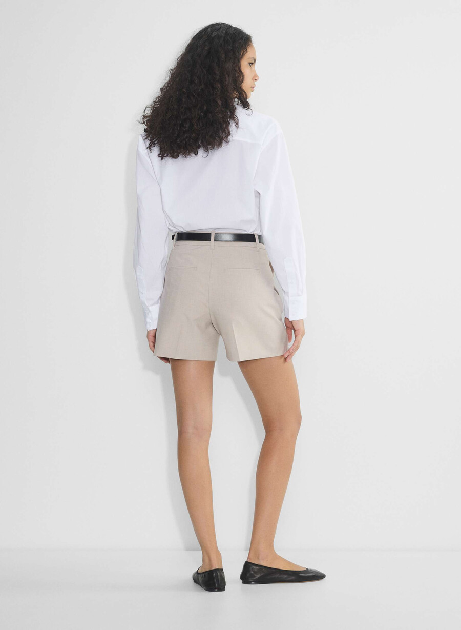 die effortless short mid-thigh - reessential light heather matte pearl