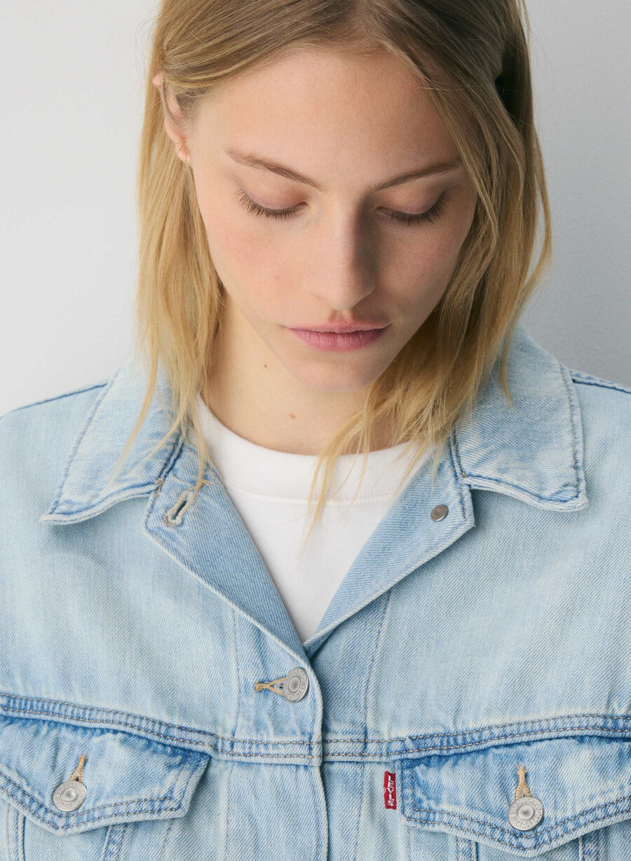 levis shrunken 90s trucker jacket luxury trip