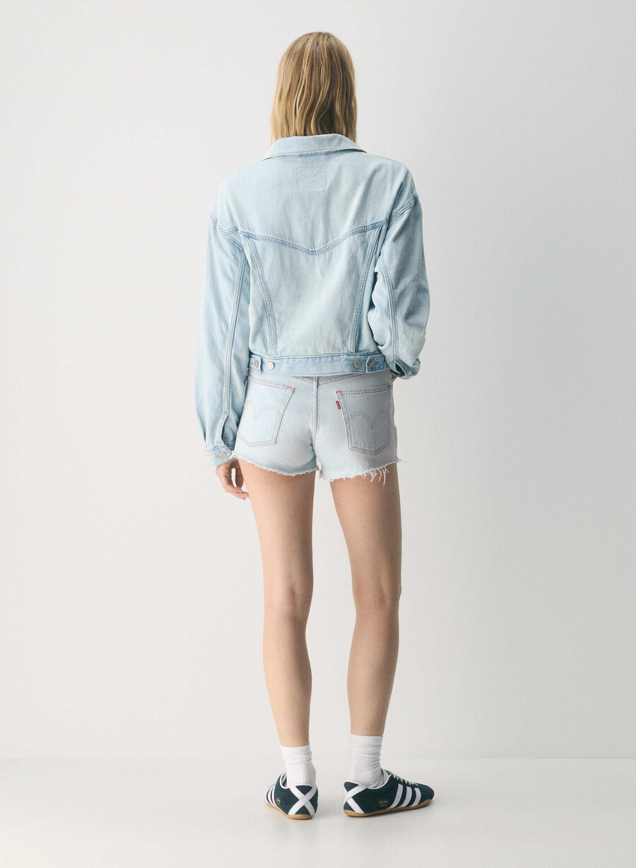 levis shrunken 90s trucker jacket luxury trip