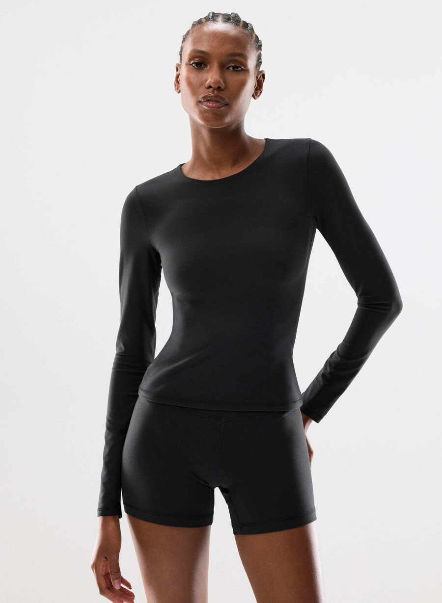 butter new essential langarmshirt schwarz