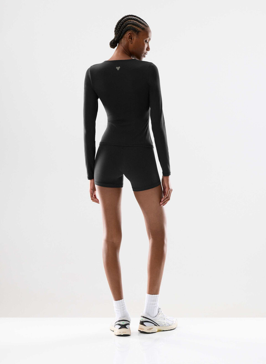 butter new essential langarmshirt schwarz