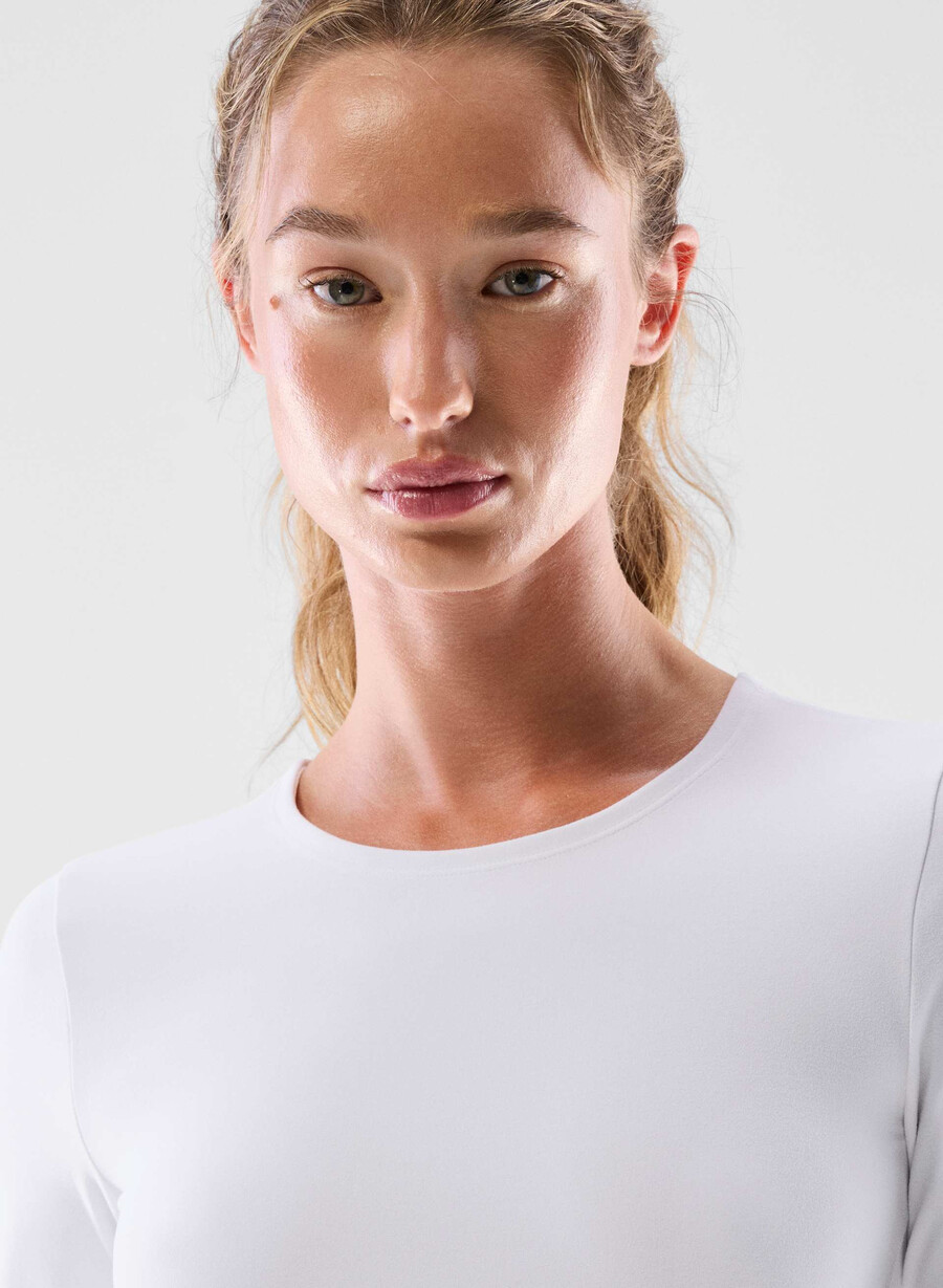 butter new essential langarmshirt strahlend weiß