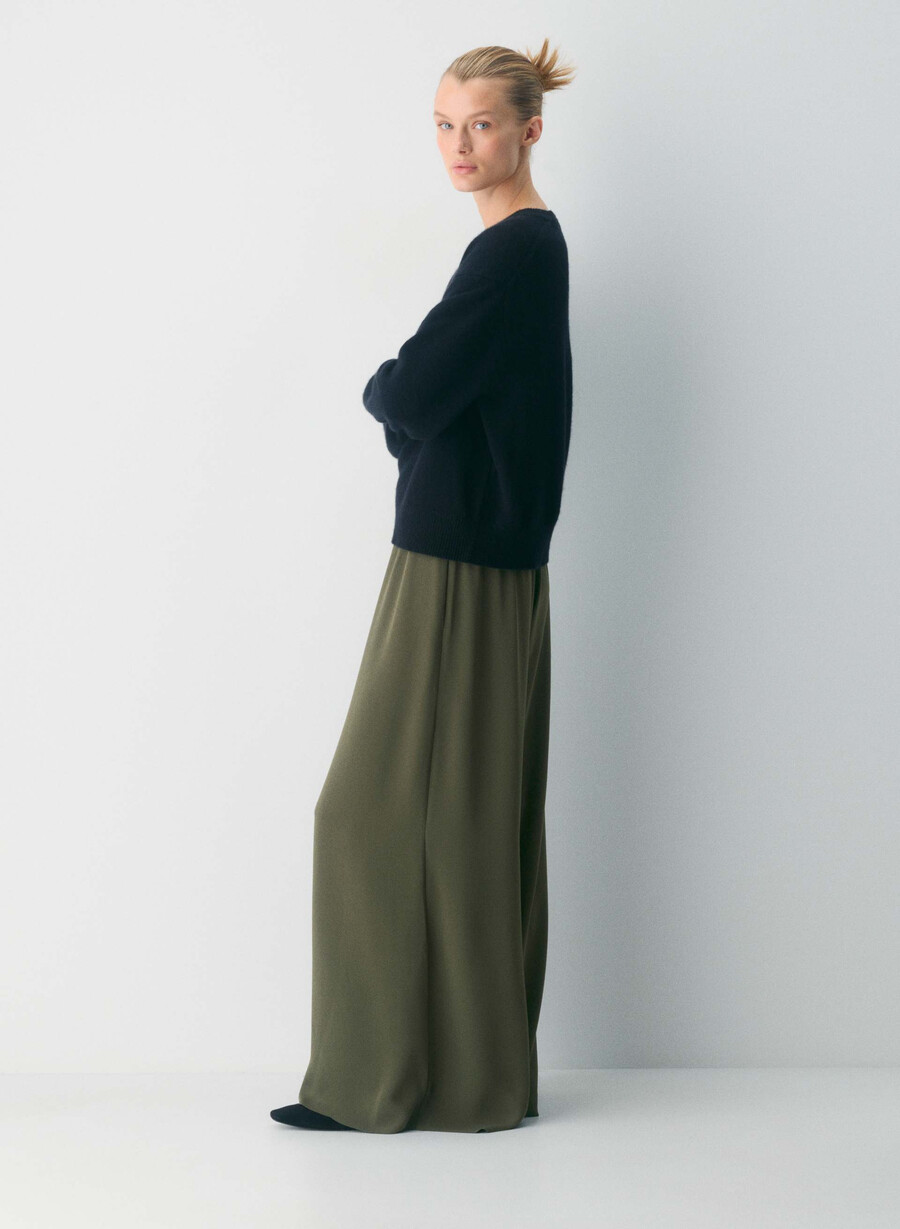 parker palazzo hose - studio drape dunkeloliv