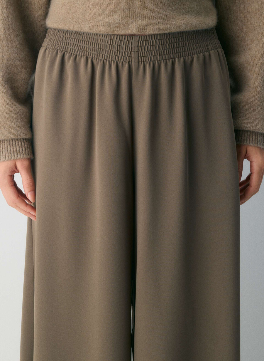 parker palazzo hose - studio drape cola taupe