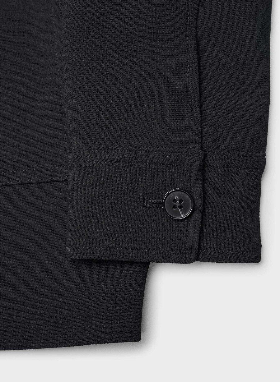 kurze kurze jacke – crepette schwarz