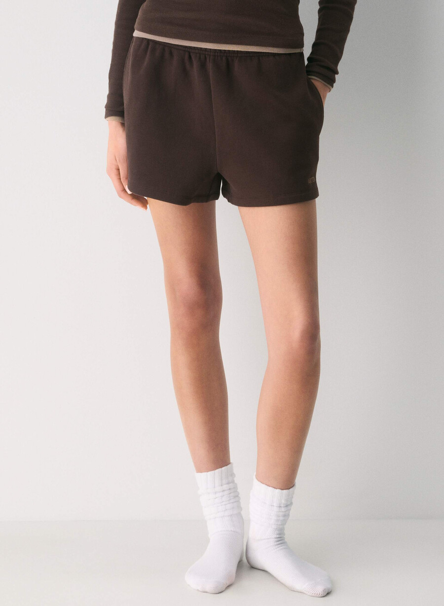 kuschelige fleece-minishorts mit hohem bund sattes mokkabraun