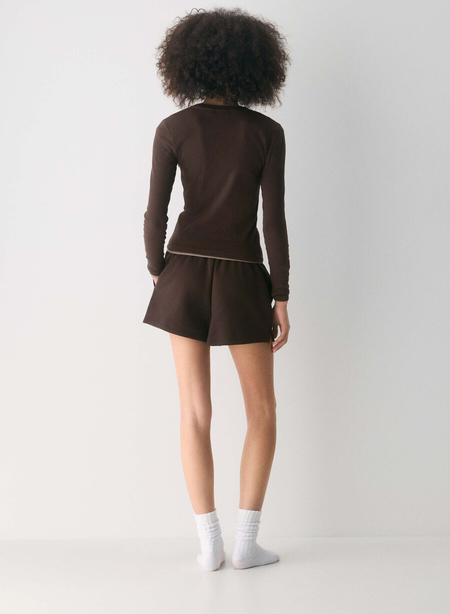 kuschelige fleece-minishorts mit hohem bund sattes mokkabraun
