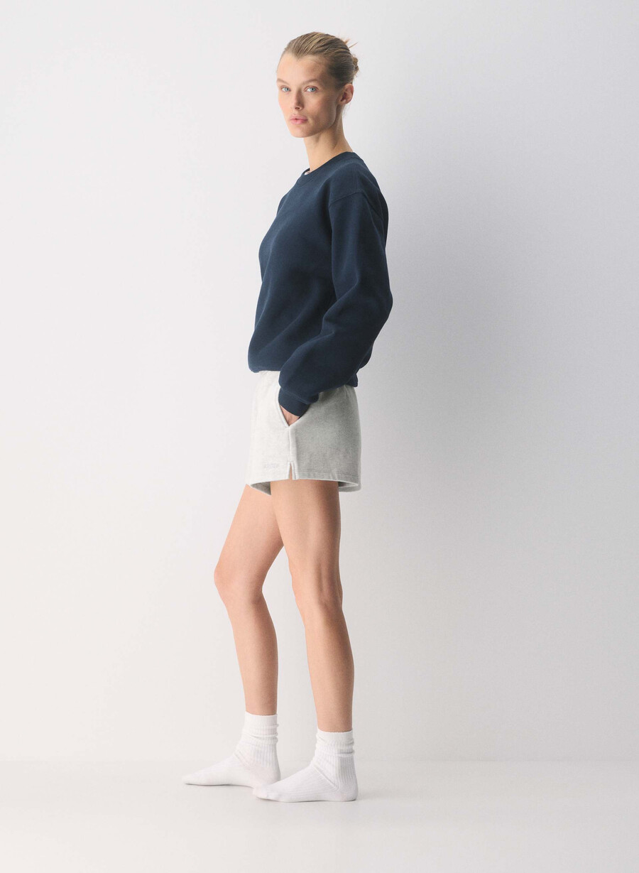 kuschelige fleece-minishorts mit hohem bund meliert in weiß