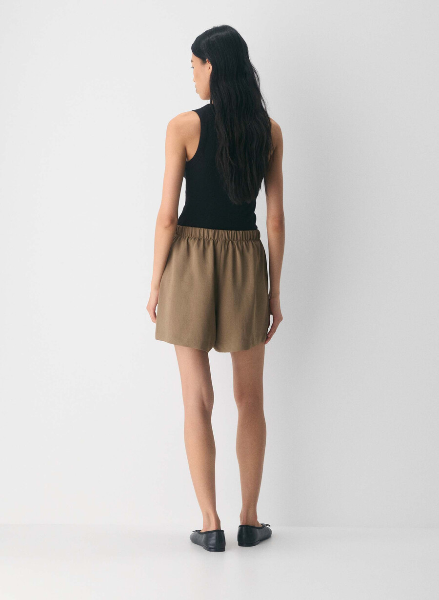 lodge short mid-thigh - crepette folio brown