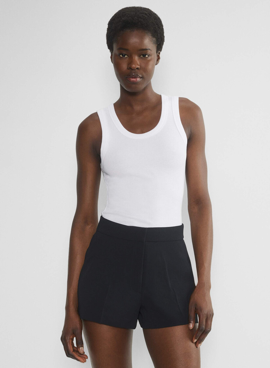limitless short curve-fit mini - crepette schwarz