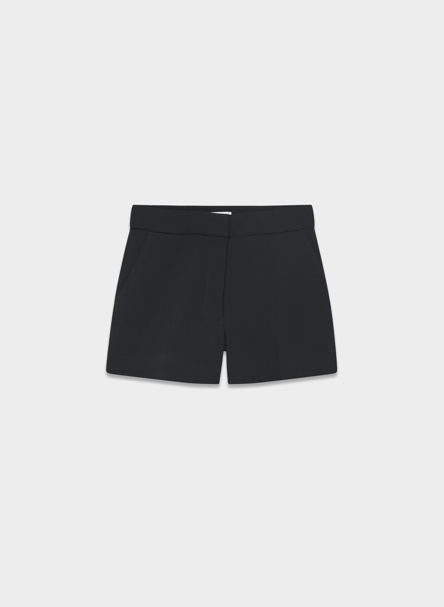 limitless short curve-fit mini - crepette schwarz