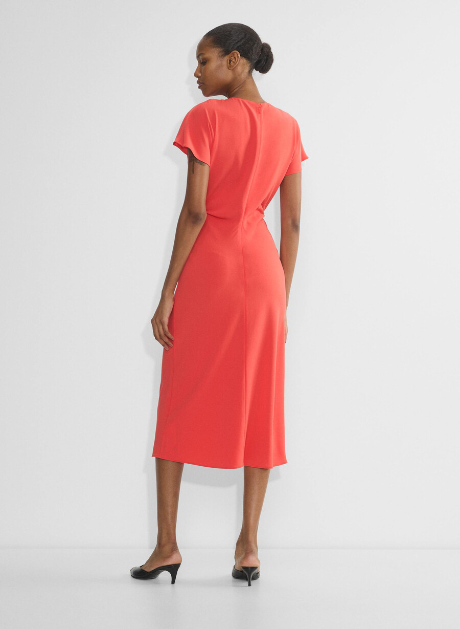 futuristisches kleid kirschrot