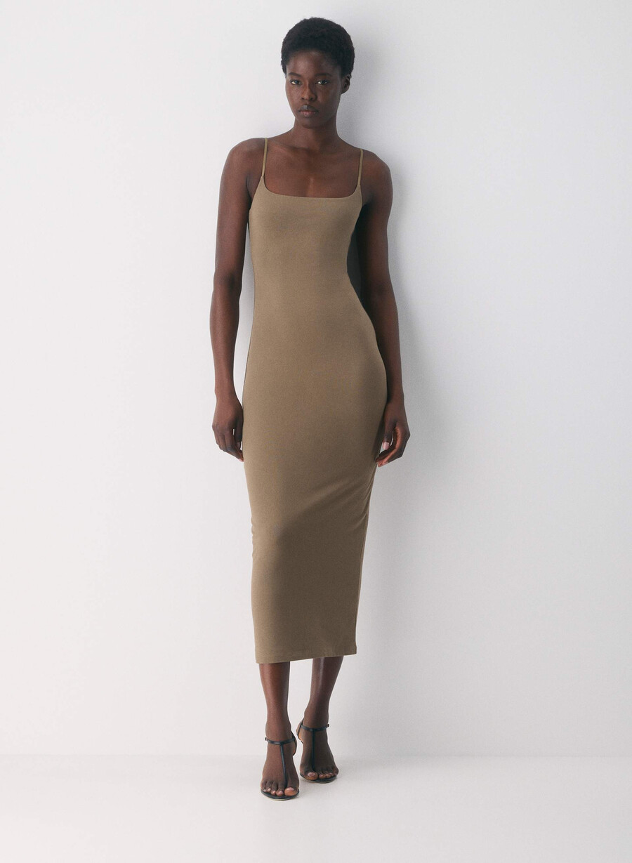 lässiges figurbetontes maxi-cami-kleid folio braun