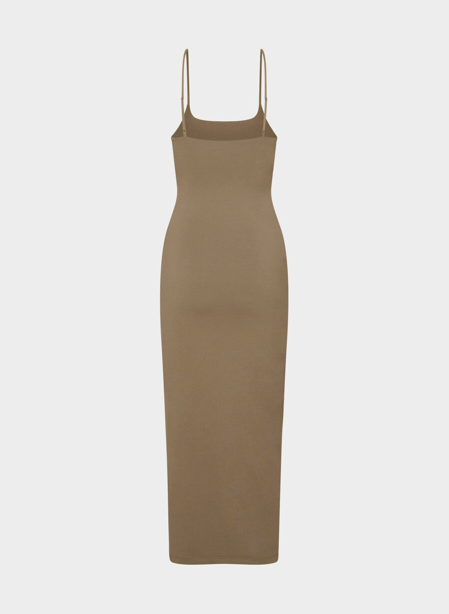 lässiges figurbetontes maxi-cami-kleid folio braun