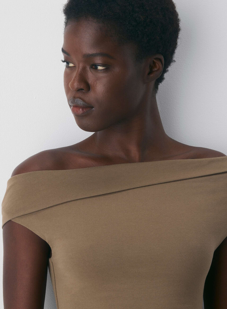 casual contour ravish top folio braun