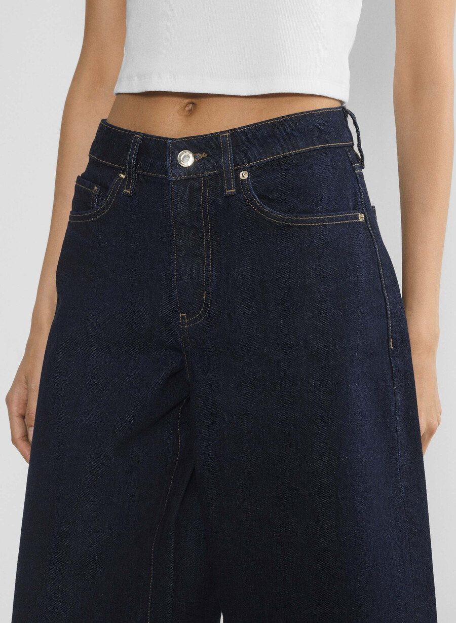 publicity jeansshorts unterhalb des knies stressfrei dunkelblau