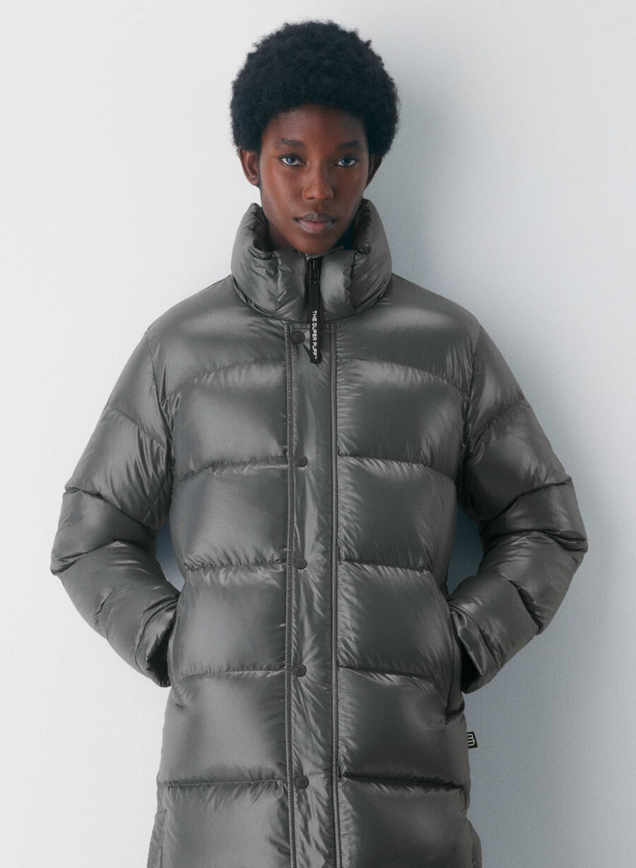 the super puff lang - hochglänzend kohlegrau