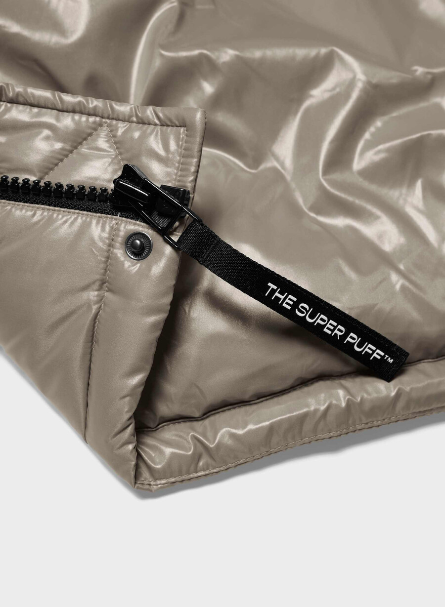the super puff lang - hochglänzend modern taupe