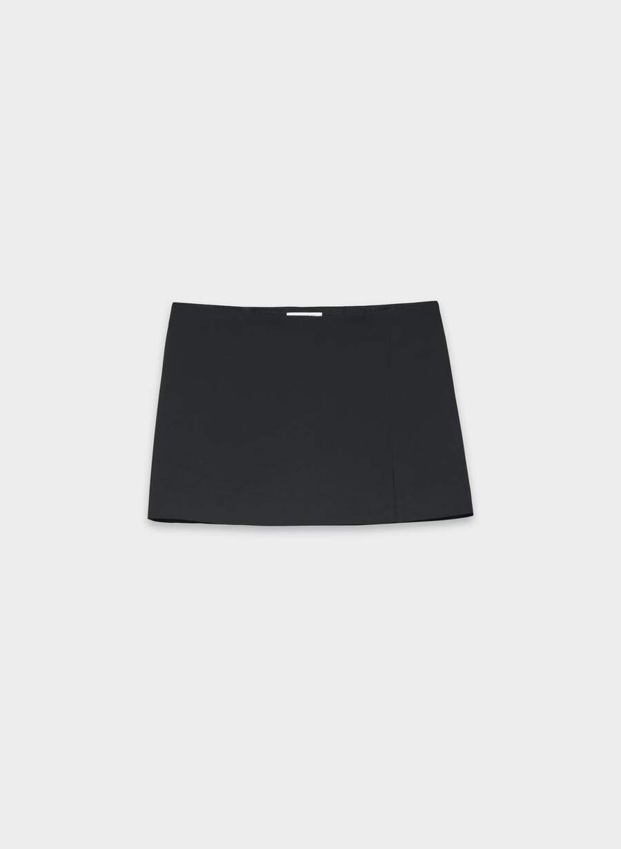 daphne skort – crepette schwarz