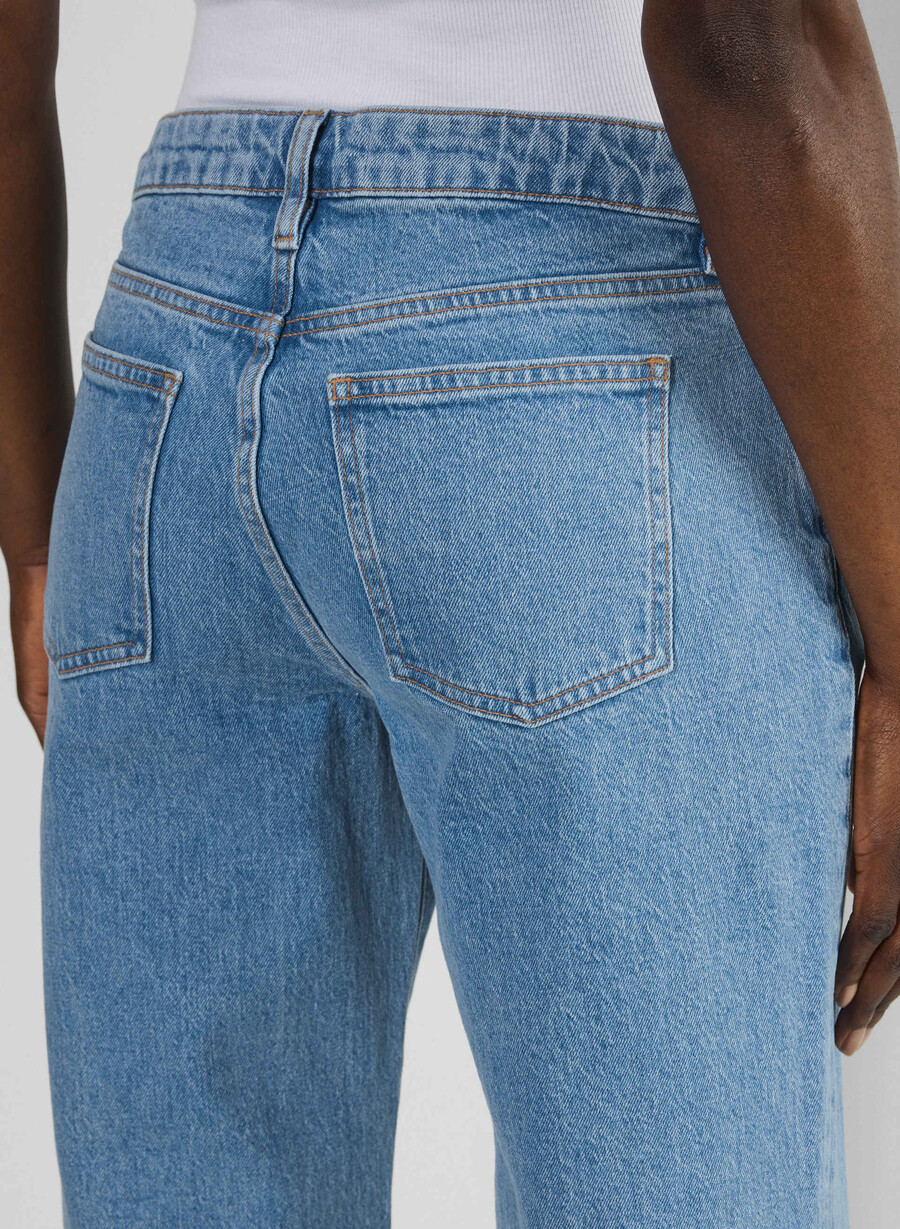 denim forum salma curve-fit super lo-rise baggy jeans no-stress hellblaue