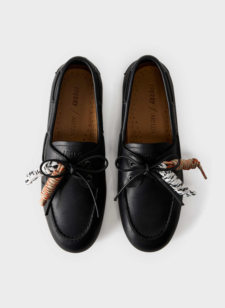 sperry x aritzia slim bootsschuh – glattleder schwarz