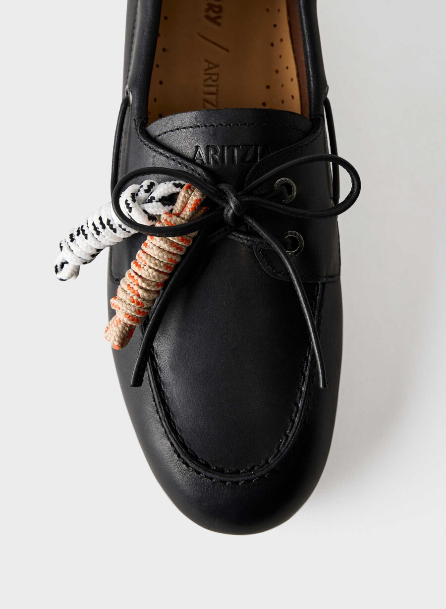 sperry x aritzia slim bootsschuh – glattleder schwarz