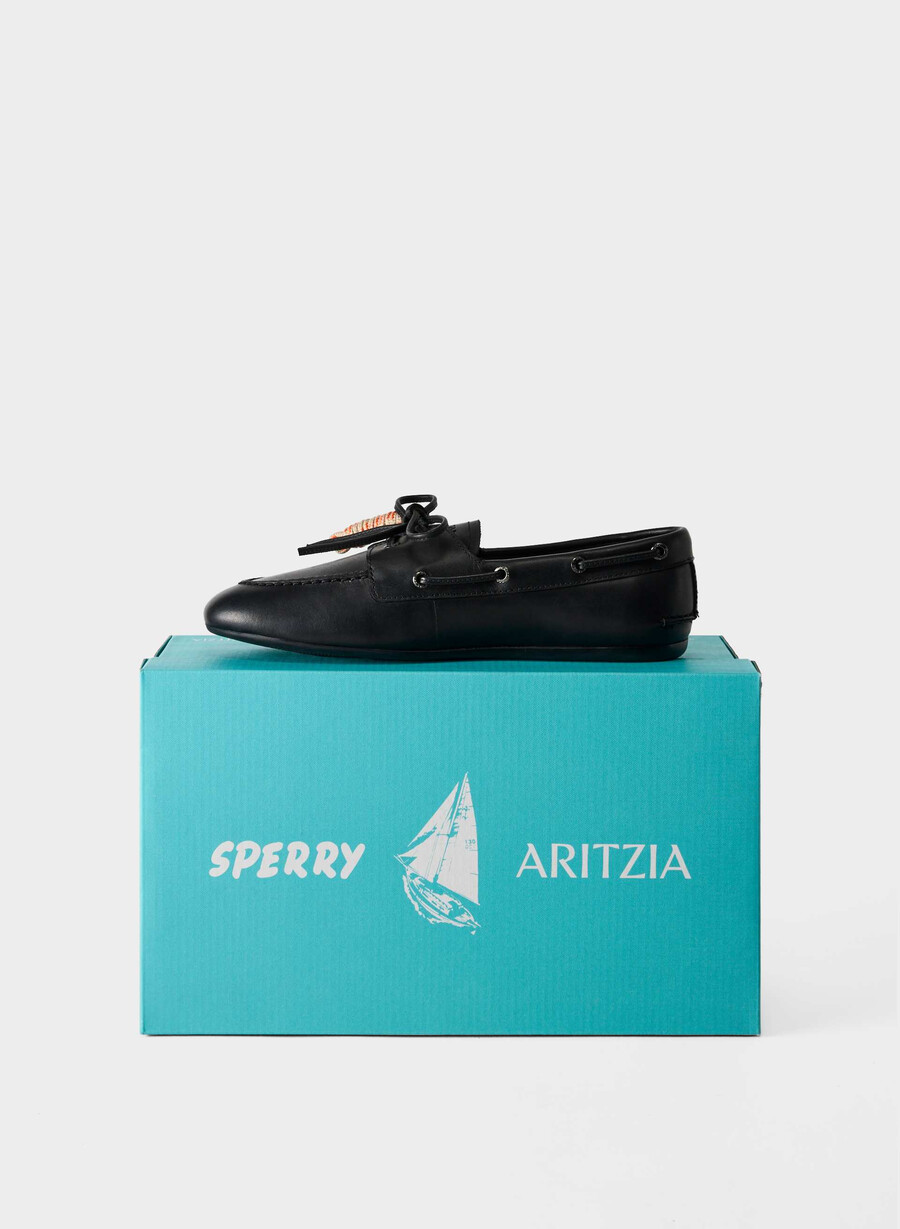 sperry x aritzia slim bootsschuh – glattleder schwarz