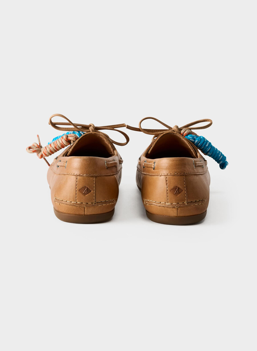 sperry x aritzia slim bootsschuh – glattleder sahara sand