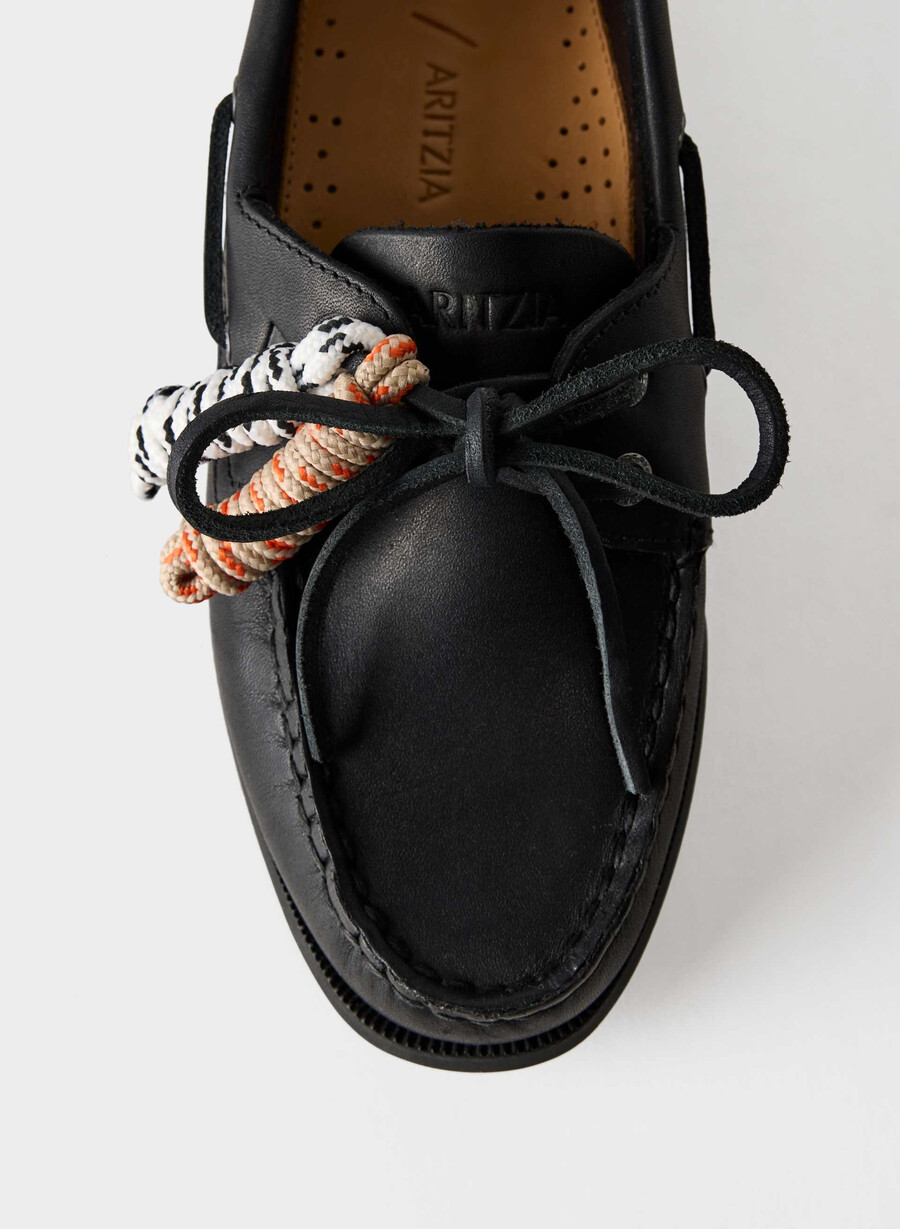 sperry x aritzia ao bootsschuh – glattleder schwarz