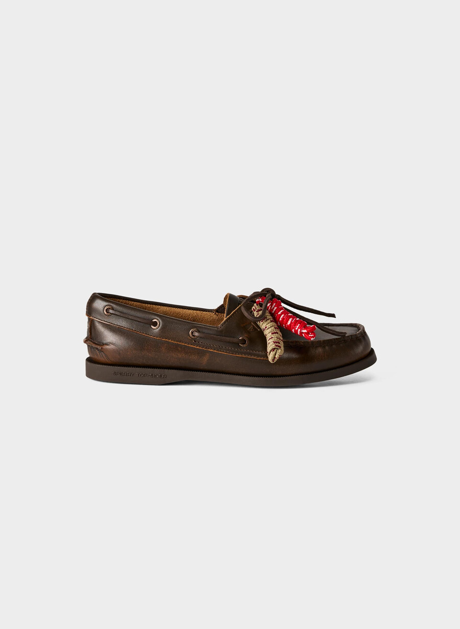 sperry x aritzia ao bootsschuh – glattleder used-look rotbraun