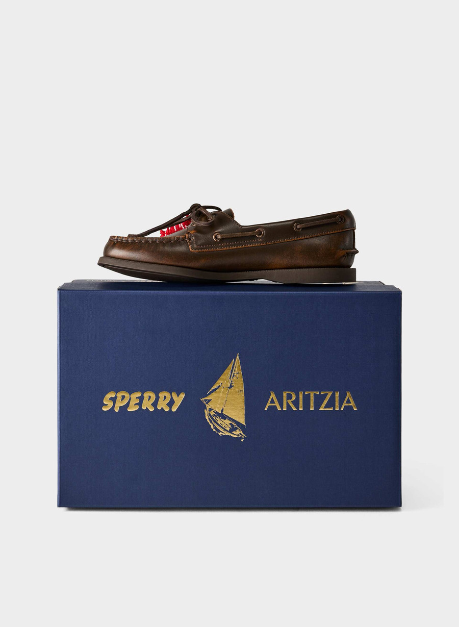sperry x aritzia ao bootsschuh – glattleder used-look rotbraun
