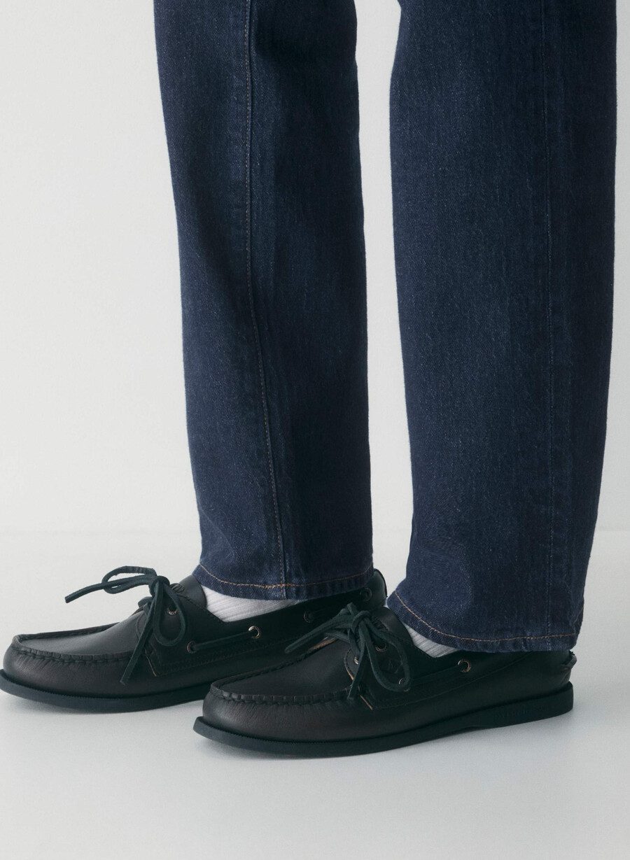 sperry x aritzia ao bootsschuh – glattleder used-look schwarzbraun