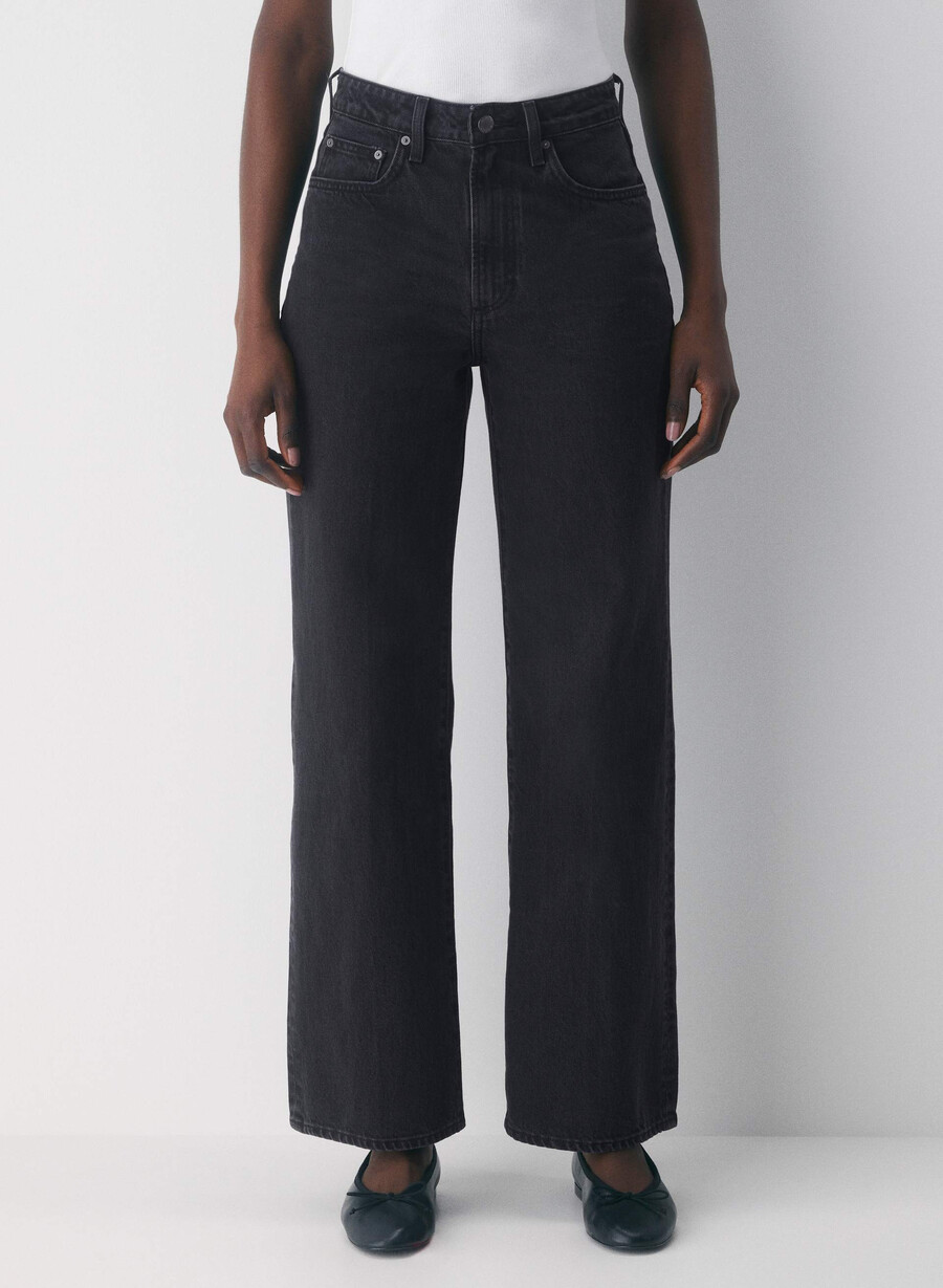 denim forum die farrah curve-fit hi-rise wide jeans schwarzer eyeliner