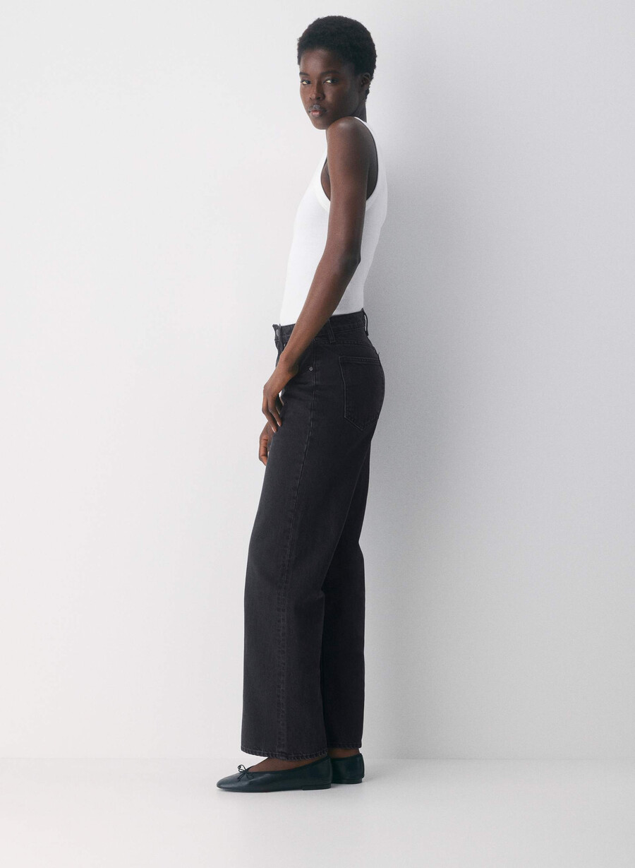denim forum die farrah curve-fit hi-rise wide jeans schwarzer eyeliner