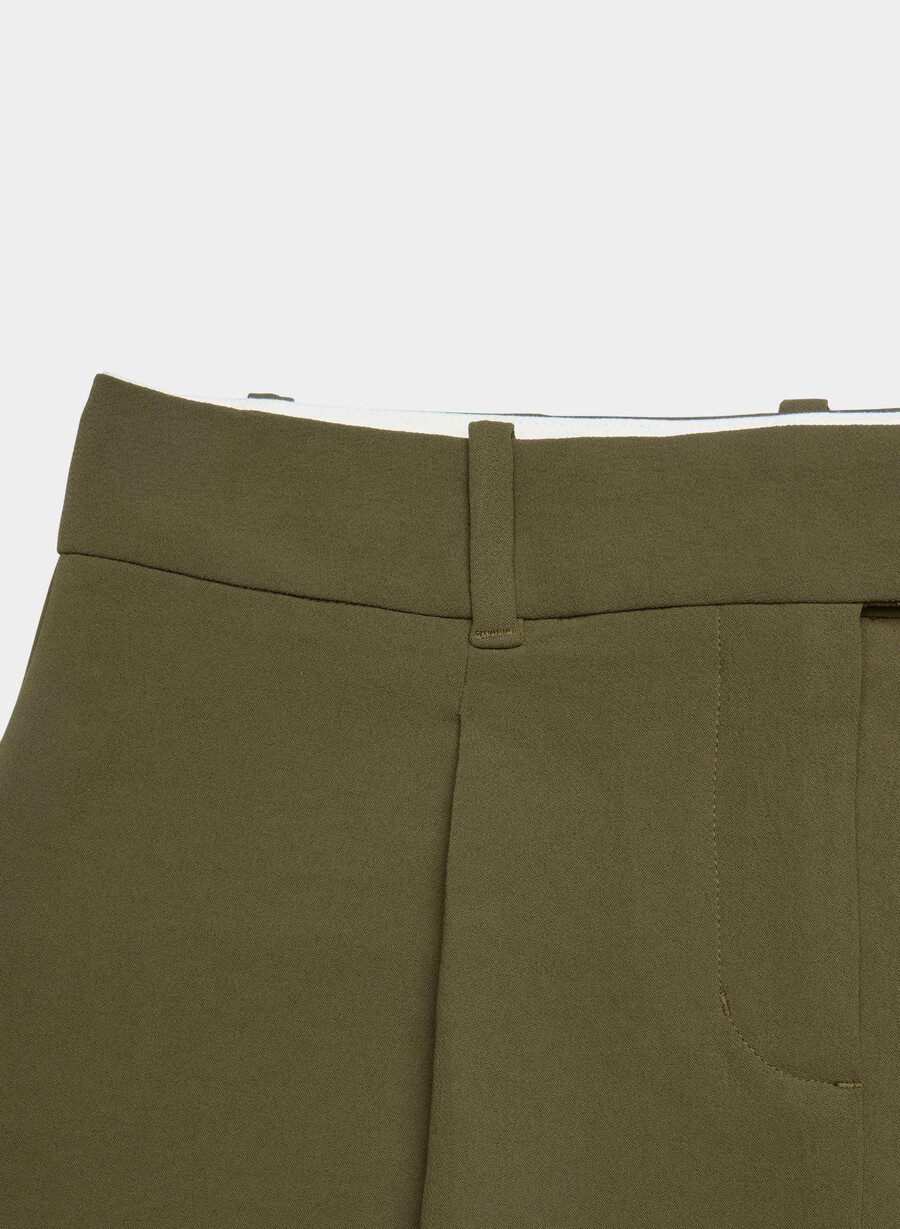 shorts definieren – crepette private green