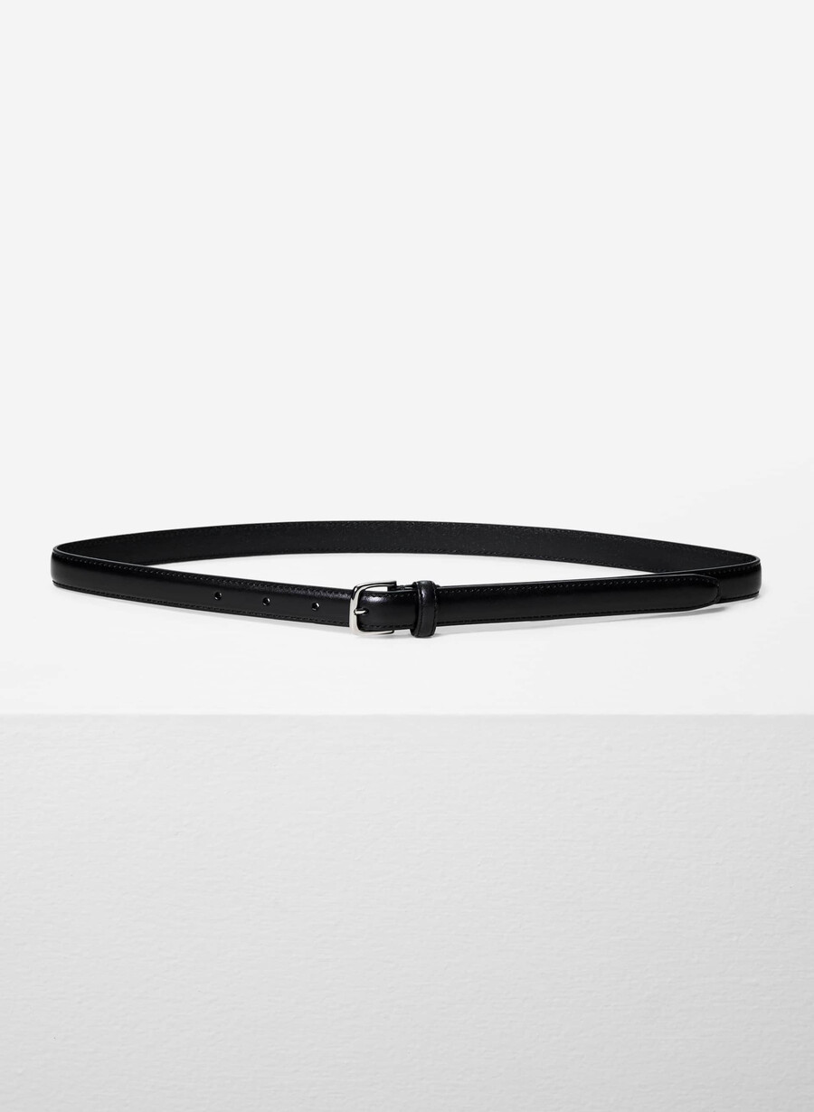 essential schmaler gürtel aus massivem messing und leder schwarzsilber