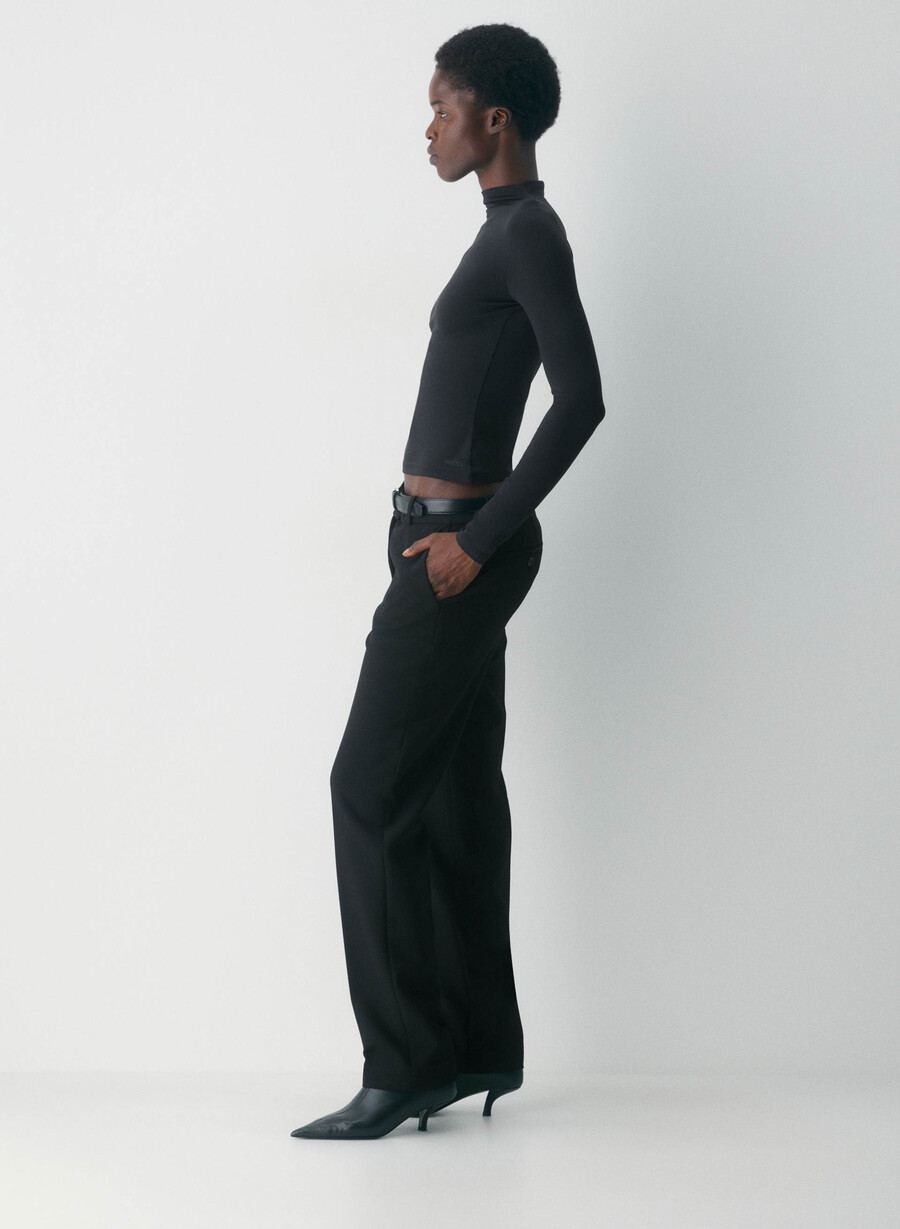 original contour lyric mockneck schwarz