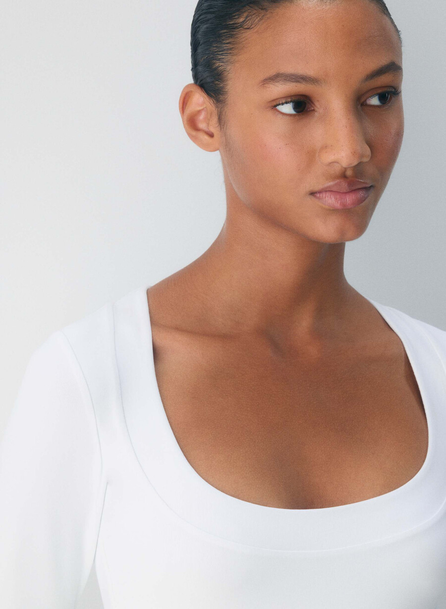 original contour bühnenbody strahlend weiß